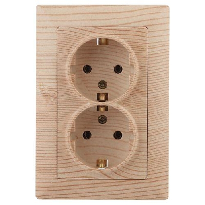 Розетка 2-м СП Solo 4-205-11 16А 250В IP20 2х2P+E Schuko с заземл. сосна Intro Б0053680