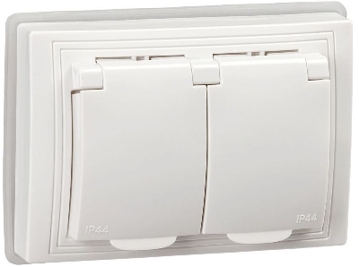 Розетка 2-м СП Кварта РСбш12-3-КБ-44 16А IP44 с заземл. защ. шторки бел. GENERICA KV-R26-16-44-K01