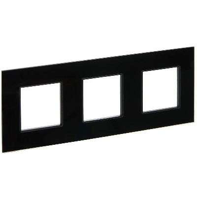 Рамка 3-м SKANDY SK-F23Bl стекло черн. IEK SK-M32-G-K02