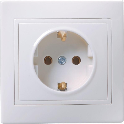 Розетка 1-м СП Кварта РС10-3-КБ 16А IP20 с заземл. без защ. шторок бел. GENERICA ERK14-K01-16-DM