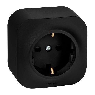 Розетка 1-м ОП Quteo 16А IP20 250В 2P+E с заземл. защ. шторки черн. матов. IEK 782476