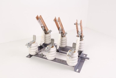 Разъединитель РВ-10/630 УХЛ2 Электрофарфор 00000374