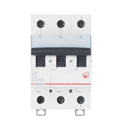 Выключатель автоматический модульный 3п C 32А 6кА TX3 6000 3мод. 400В Leg 404059