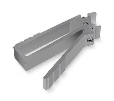 Инструмент для монтажа квадратных гаек в шкафы 19дюйм SQ-NT-19 Cabeus 10067c