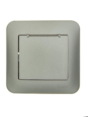 Розетка 1-м СП ASTI 16А IP20 с заземл. с крышкой термопласт в сборе платина. LEZARD 7081-3535-123В