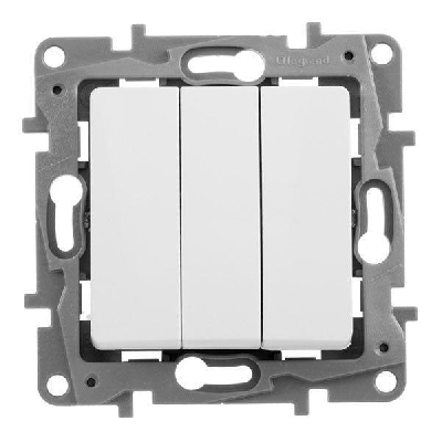 Выключатель 3-кл. СП Etika 10А IP20 250В 10AX винтов. зажимы механизм бел. IEK 672243