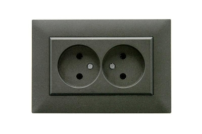 Розетка 2-я Karea RIZZ STAR без заземл. дым. металлик Makel 88050017