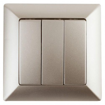 Выключатель 3-кл. СП Solo 4-106-04 10А 250В IP20 шампань Intro Б0053604