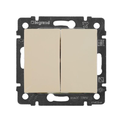 Переключатель проходной 2-кл. СП Valena 10А IP31 250В механизм сл. кость Leg 774308